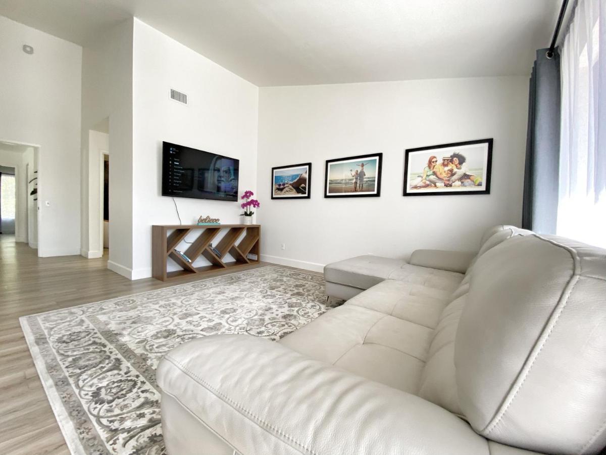 Ocluxebnb Private Resort Living Minutes From Beach 라구나힐스 외부 사진